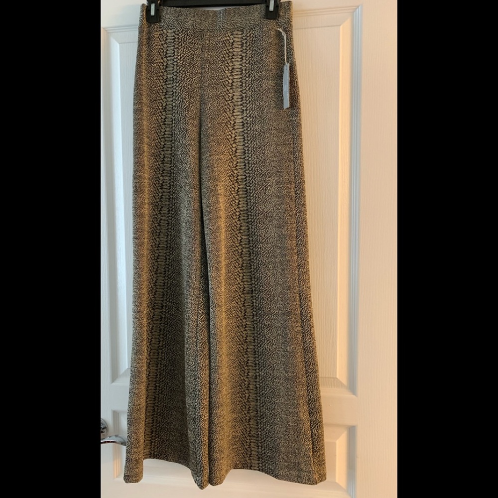 Snakeskin print wide leg pant